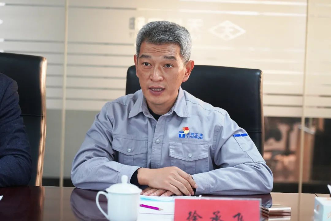 党的二十大精神省委宣讲团走进万赢娱乐工业-红色万赢娱乐-万赢娱乐