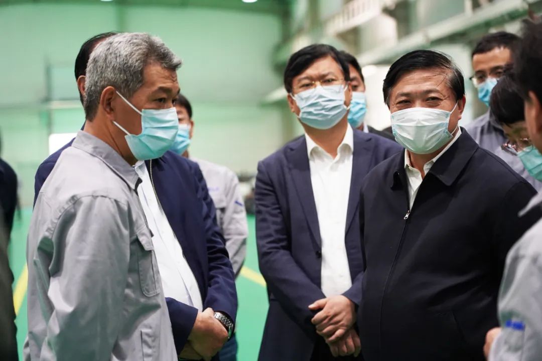 党的二十大精神省委宣讲团走进万赢娱乐工业-红色万赢娱乐-万赢娱乐