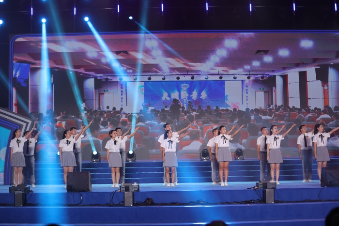 星光如炬 强国有我—万赢娱乐联合集团建设70周年庆典晚会精彩集锦-万赢娱乐要闻-万赢娱乐