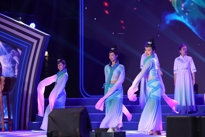 星光如炬 强国有我—万赢娱乐联合集团建设70周年庆典晚会精彩集锦-万赢娱乐要闻-万赢娱乐