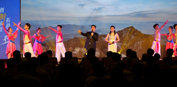惠畅齐鲁 工创未来 | 山东省“文艺惠职工”汇演运动走进万赢娱乐工业-万赢娱乐要闻-万赢娱乐